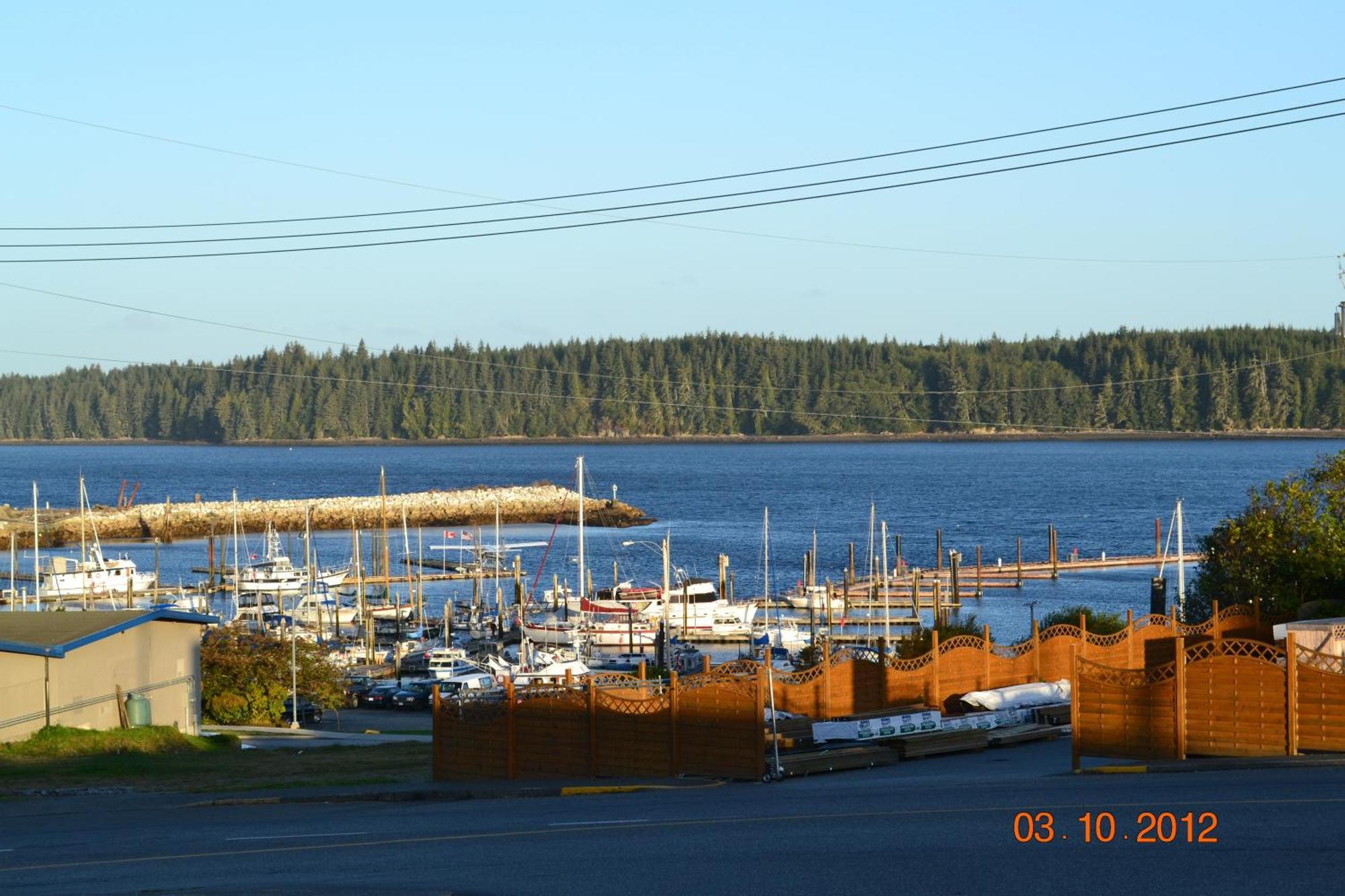 Dalewood Inn Port Mcneill Exterior photo